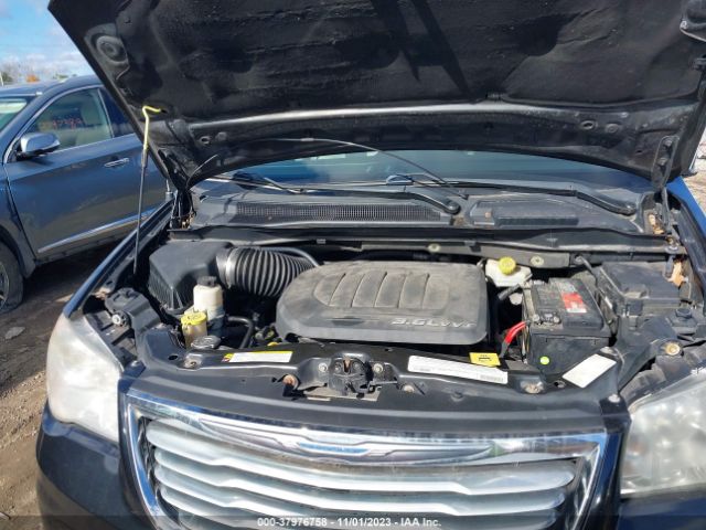 Photo 9 VIN: 2C4RC1GG3CR208231 - CHRYSLER TOWN & COUNTRY 