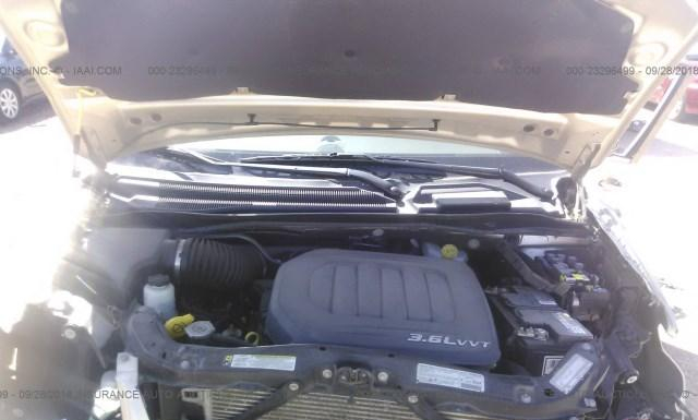 Photo 9 VIN: 2C4RC1GG3DR512466 - CHRYSLER TOWN AND COUNTRY 