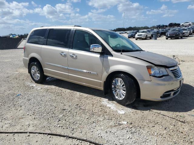 Photo 3 VIN: 2C4RC1GG3DR695772 - CHRYSLER TOWN & COU 