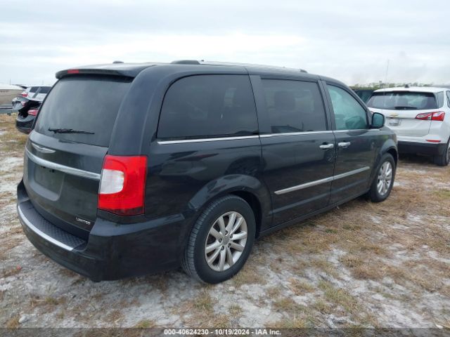 Photo 3 VIN: 2C4RC1GG3GR240151 - CHRYSLER TOWN AND COUNTRY 