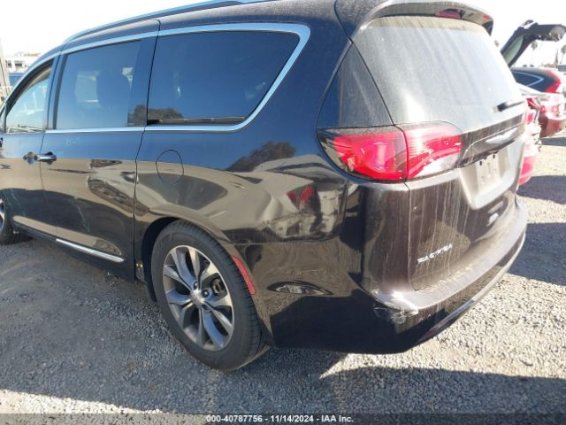 Photo 2 VIN: 2C4RC1GG3HR635495 - CHRYSLER PACIFICA 