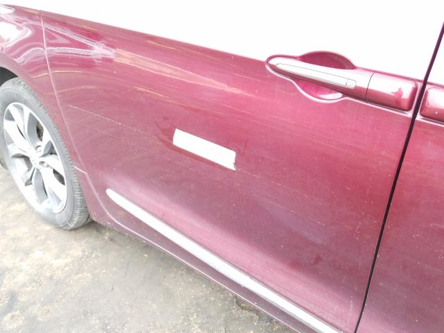 Photo 8 VIN: 2C4RC1GG3HR637926 - CHRYSLER PACIFICA L 