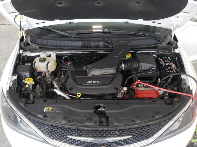 Photo 6 VIN: 2C4RC1GG3HR804480 - CHRYSLER PACIFICA L 