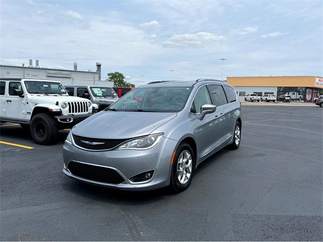 Photo 3 VIN: 2C4RC1GG3KR551779 - CHRYSLER PACIFICA 