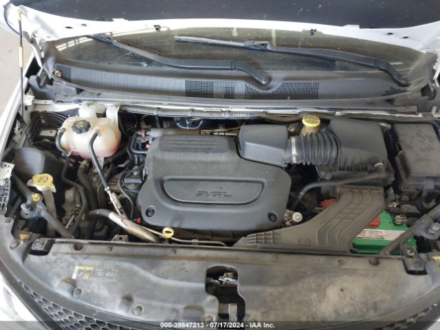 Photo 9 VIN: 2C4RC1GG3KR741856 - CHRYSLER PACIFICA 