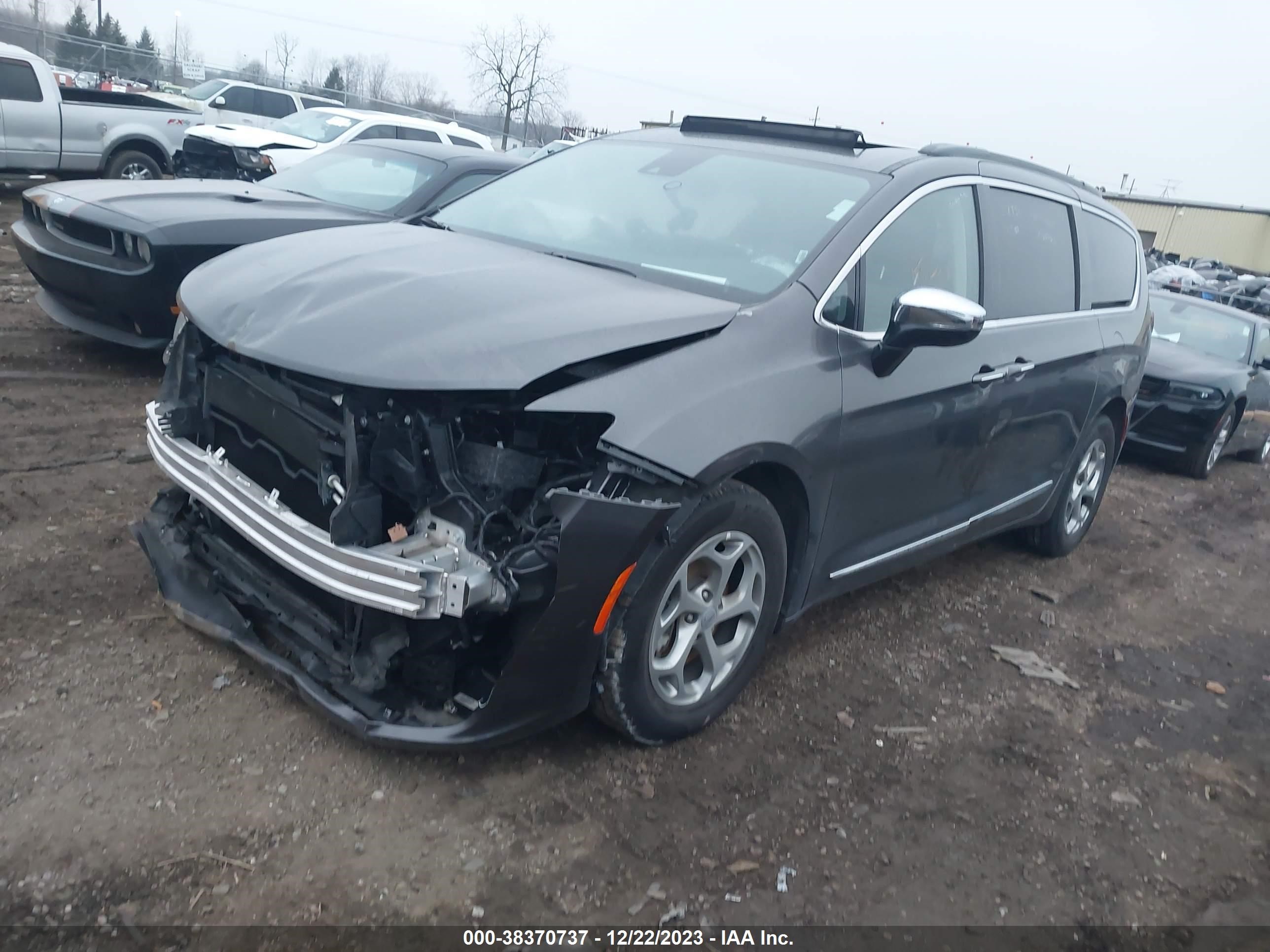 Photo 1 VIN: 2C4RC1GG3PR530390 - CHRYSLER PACIFICA 