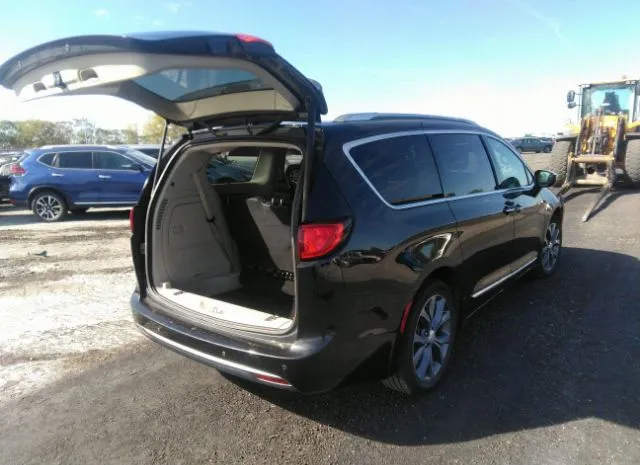 Photo 3 VIN: 2C4RC1GG4HR835916 - CHRYSLER PACIFICA 