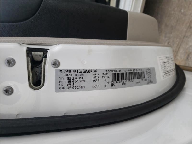 Photo 9 VIN: 2C4RC1GG4HR844311 - CHRYSLER PACIFICA L 