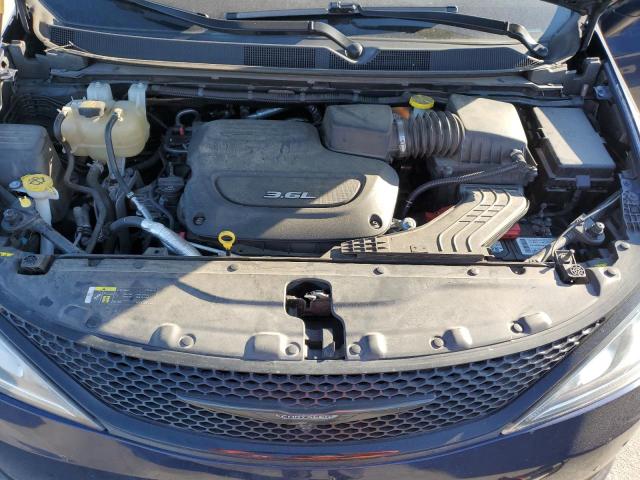 Photo 11 VIN: 2C4RC1GG4JR171476 - CHRYSLER PACIFICA L 