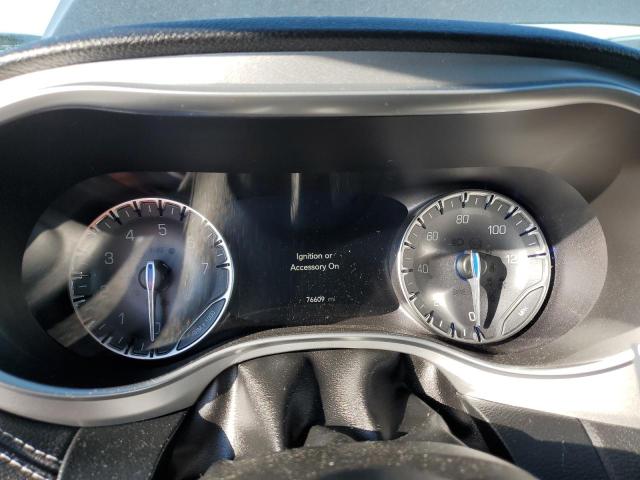 Photo 8 VIN: 2C4RC1GG4JR171476 - CHRYSLER PACIFICA L 