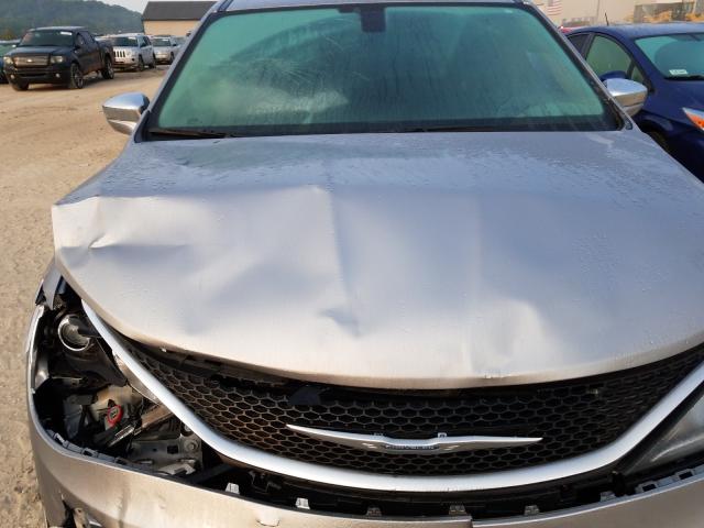 Photo 6 VIN: 2C4RC1GG4JR232695 - CHRYSLER PACIFICA L 