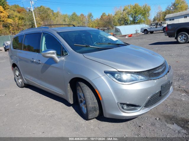 Photo 0 VIN: 2C4RC1GG4JR268919 - CHRYSLER PACIFICA 