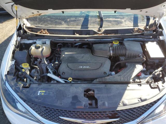 Photo 11 VIN: 2C4RC1GG4JR314605 - CHRYSLER PACIFICA L 