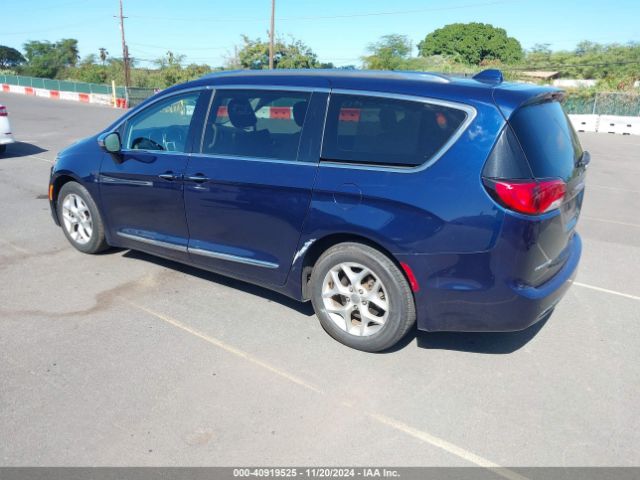 Photo 2 VIN: 2C4RC1GG4LR114519 - CHRYSLER PACIFICA 