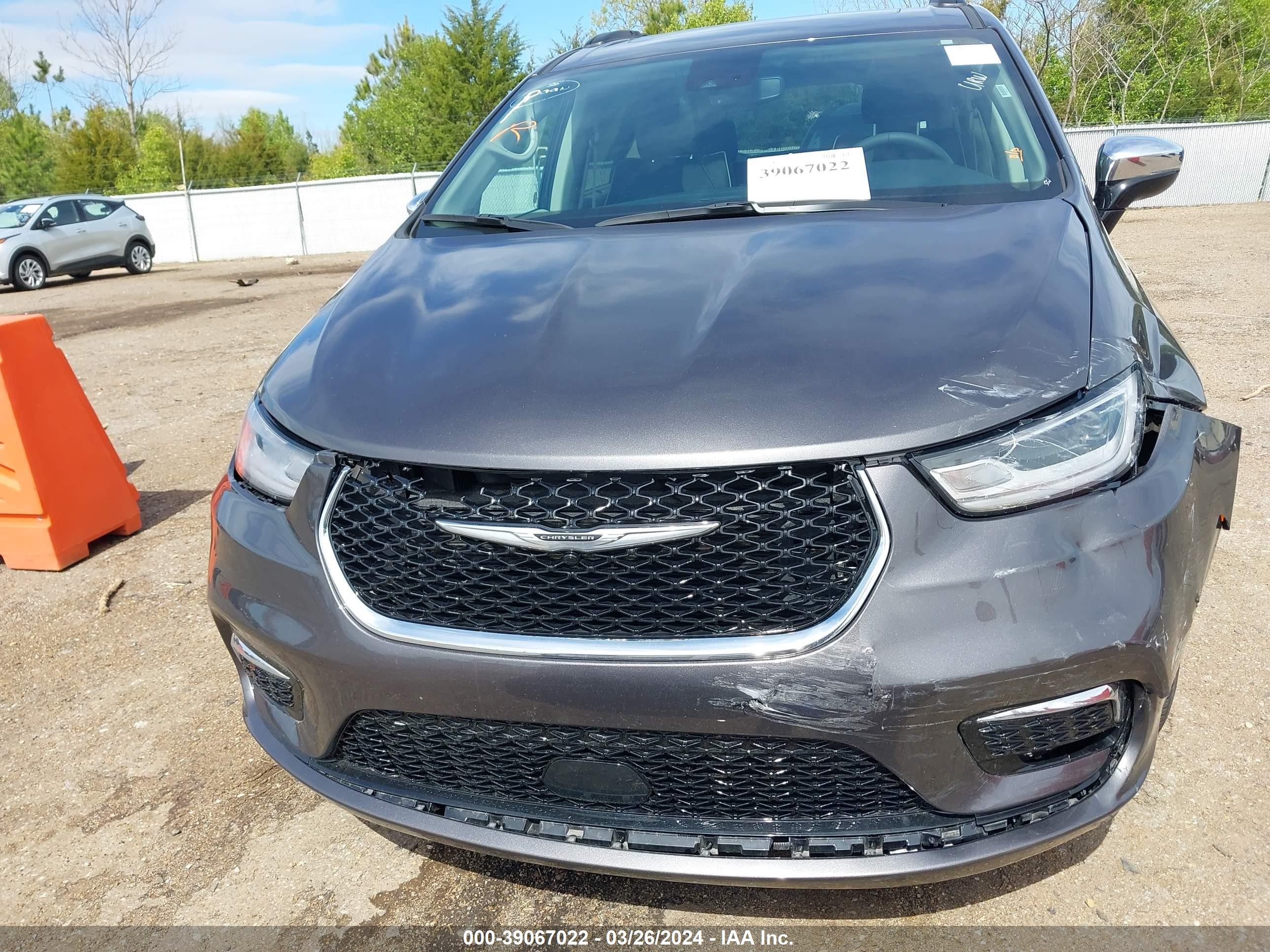 Photo 11 VIN: 2C4RC1GG4PR551605 - CHRYSLER PACIFICA 