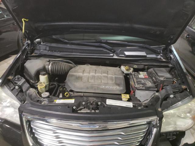 Photo 6 VIN: 2C4RC1GG5CR337779 - CHRYSLER TOWN & COU 