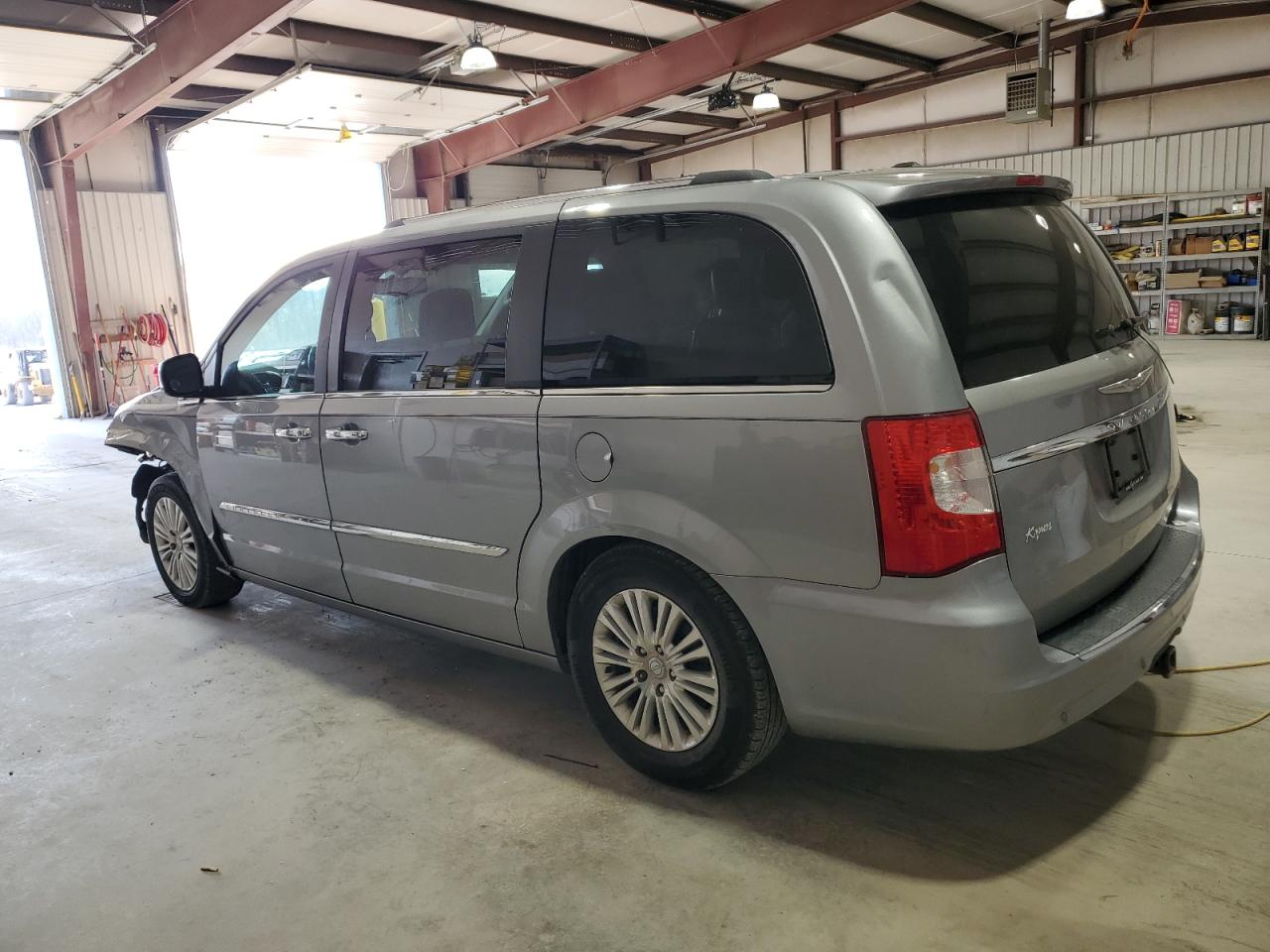 Photo 1 VIN: 2C4RC1GG5DR633466 - CHRYSLER TOWN & COUNTRY 