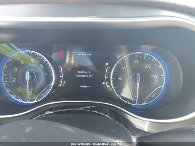 Photo 6 VIN: 2C4RC1GG5HR727398 - CHRYSLER PACIFICA 