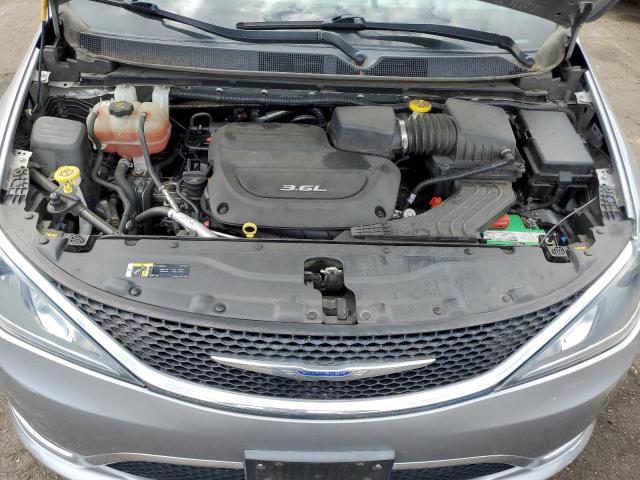 Photo 11 VIN: 2C4RC1GG5JR320252 - CHRYSLER PACIFICA L 