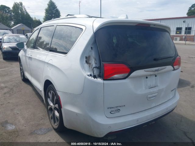 Photo 2 VIN: 2C4RC1GG5JR339500 - CHRYSLER PACIFICA 