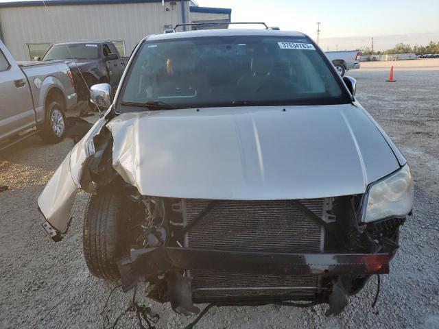 Photo 4 VIN: 2C4RC1GG6DR676861 - CHRYSLER TOWN & COU 