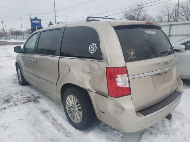 Photo 2 VIN: 2C4RC1GG6ER185319 - CHRYSLER TOWN &AMP COU 