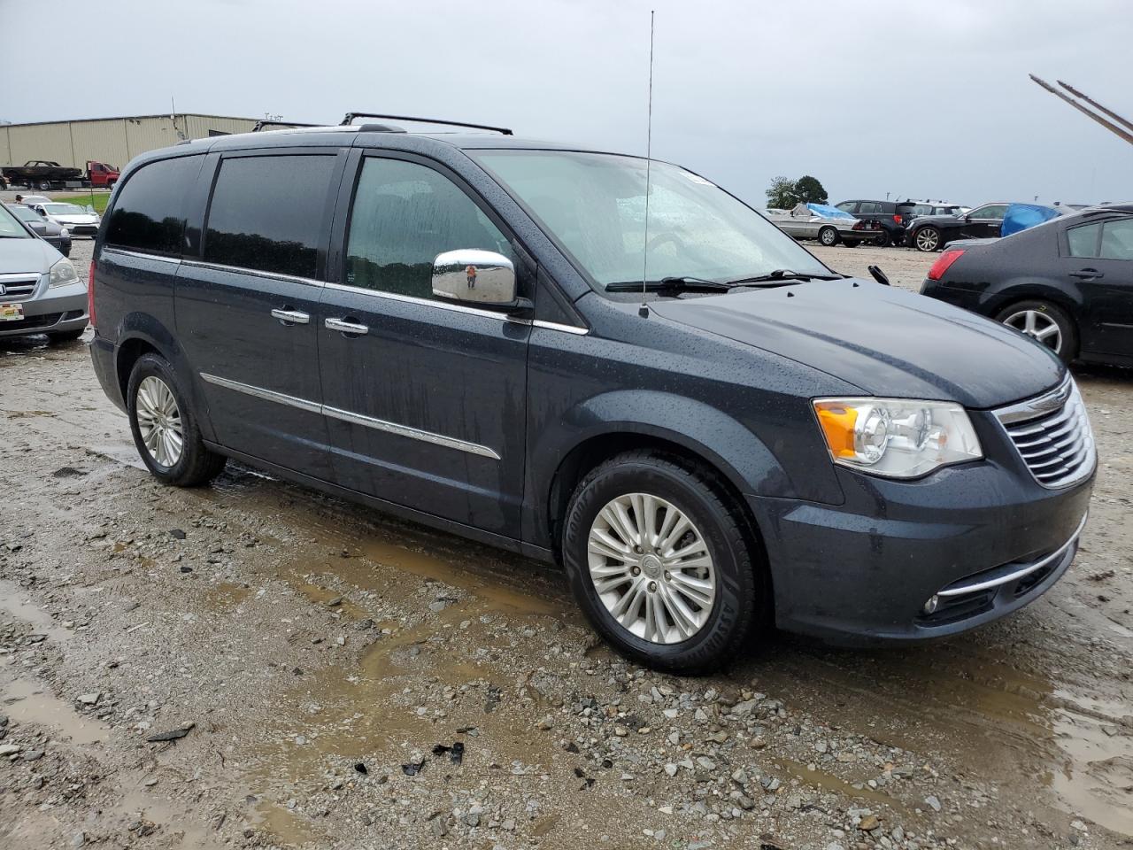 Photo 3 VIN: 2C4RC1GG6ER425498 - CHRYSLER TOWN & COUNTRY 