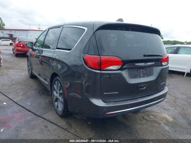 Photo 2 VIN: 2C4RC1GG6HR741505 - CHRYSLER PACIFICA 