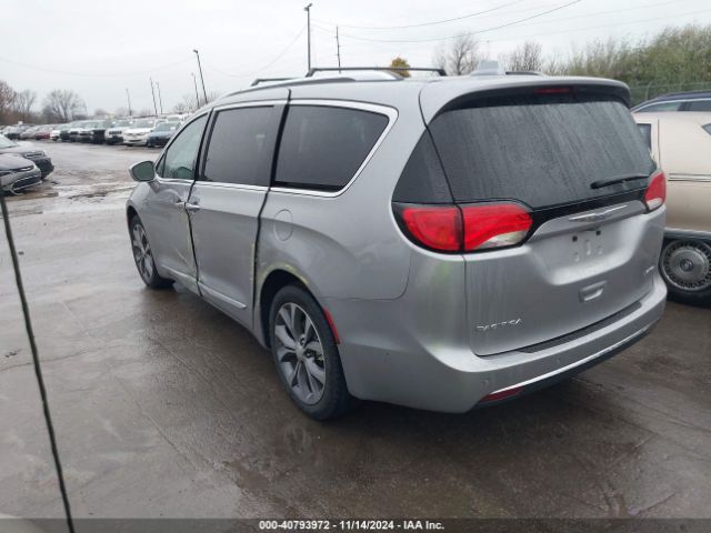 Photo 2 VIN: 2C4RC1GG6HR744646 - CHRYSLER PACIFICA 