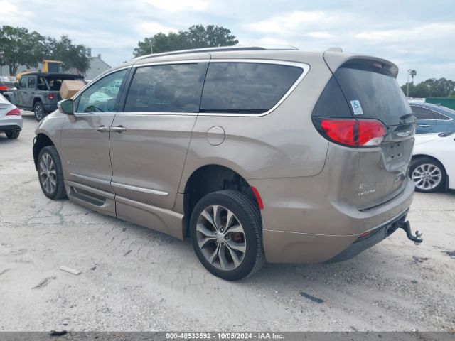 Photo 2 VIN: 2C4RC1GG6HR854788 - CHRYSLER PACIFICA 