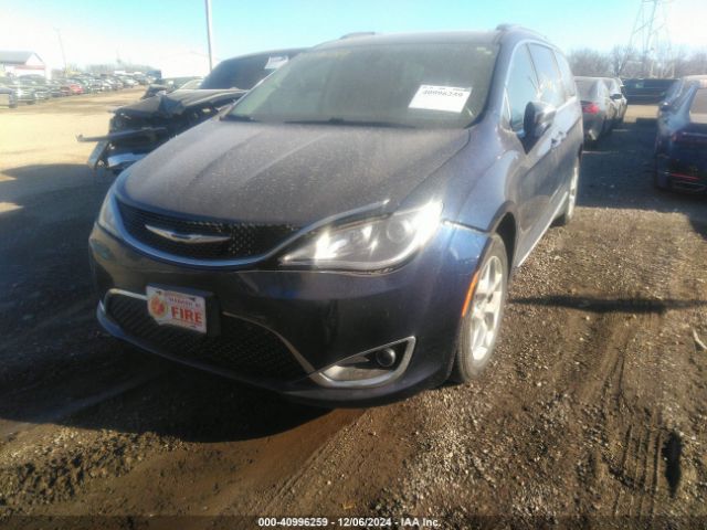 Photo 1 VIN: 2C4RC1GG6JR170894 - CHRYSLER PACIFICA 