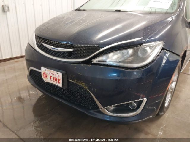 Photo 5 VIN: 2C4RC1GG6JR170894 - CHRYSLER PACIFICA 