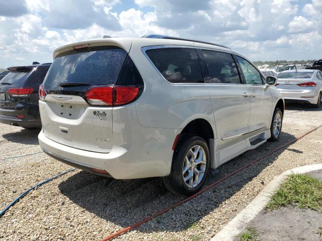 Photo 2 VIN: 2C4RC1GG6KR706213 - CHRYSLER PACIFICA 