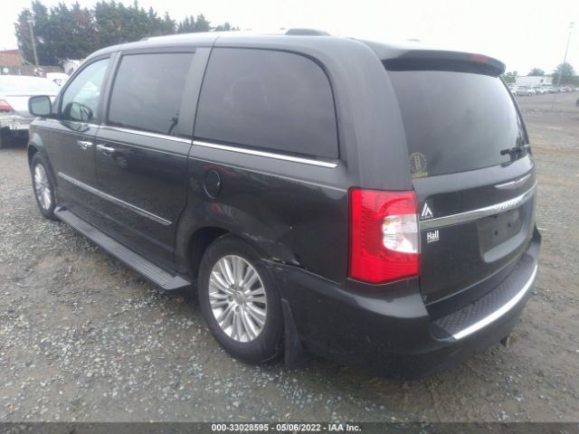 Photo 2 VIN: 2C4RC1GG7CR416421 - CHRYSLER TOWN & COUNTRY 