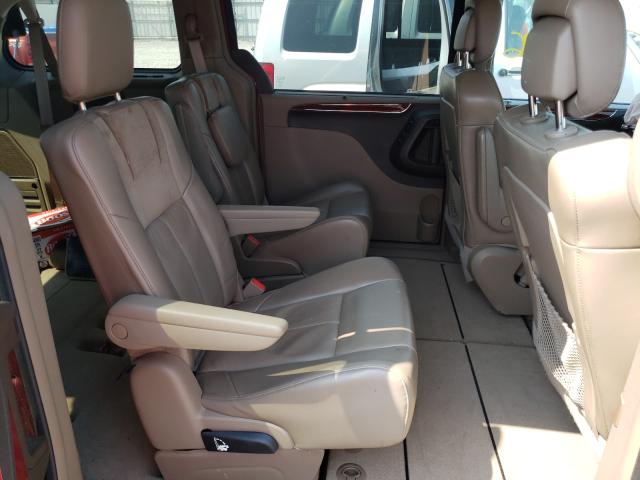 Photo 5 VIN: 2C4RC1GG7DR758081 - CHRYSLER TOWN &AMP COU 