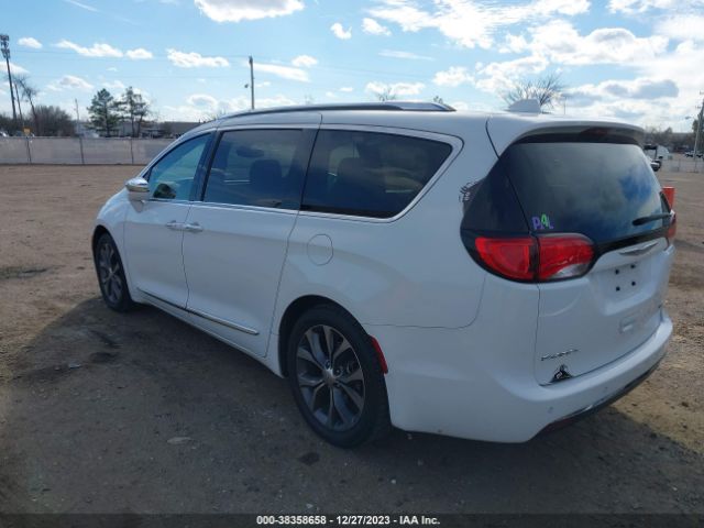 Photo 2 VIN: 2C4RC1GG7HR505123 - CHRYSLER PACIFICA 