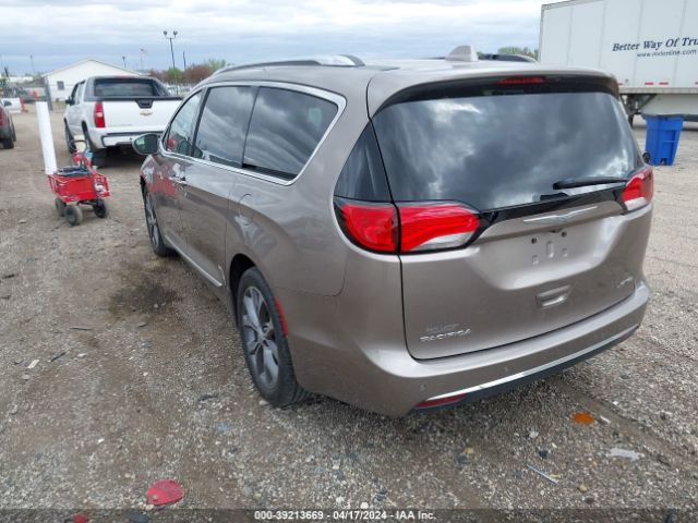 Photo 2 VIN: 2C4RC1GG7HR704480 - CHRYSLER PACIFICA 