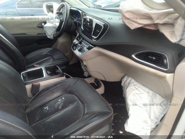 Photo 4 VIN: 2C4RC1GG7JR131814 - CHRYSLER PACIFICA 