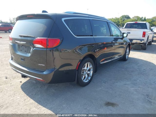 Photo 3 VIN: 2C4RC1GG7JR158494 - CHRYSLER PACIFICA 