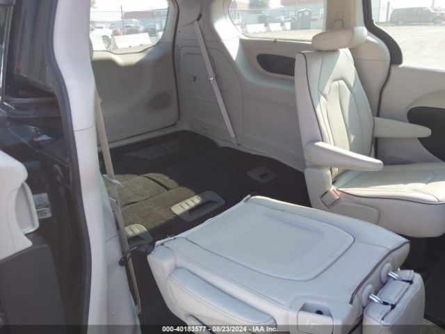 Photo 7 VIN: 2C4RC1GG7JR158494 - CHRYSLER PACIFICA 