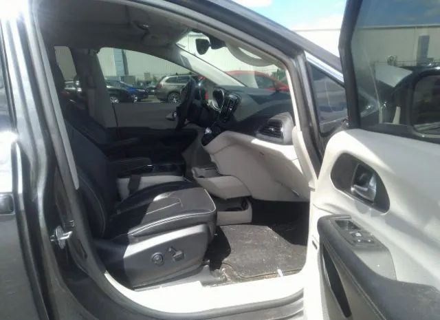 Photo 4 VIN: 2C4RC1GG7JR289375 - CHRYSLER PACIFICA 