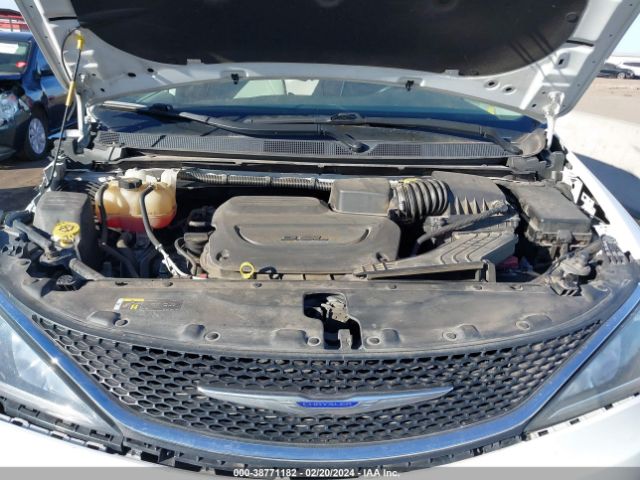 Photo 9 VIN: 2C4RC1GG7LR158000 - CHRYSLER PACIFICA 