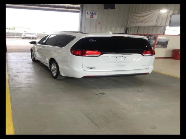 Photo 1 VIN: 2C4RC1GG7LR269825 - CHRYSLER PACIFICA 