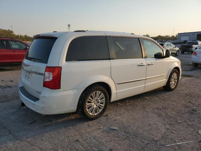 Photo 2 VIN: 2C4RC1GG8CR105855 - CHRYSLER TOWN & COU 