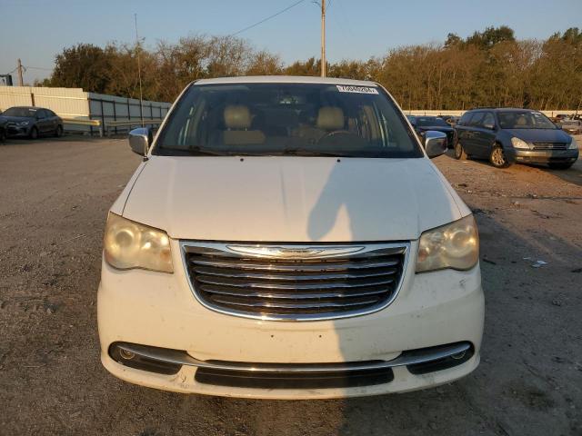 Photo 4 VIN: 2C4RC1GG8CR105855 - CHRYSLER TOWN & COU 