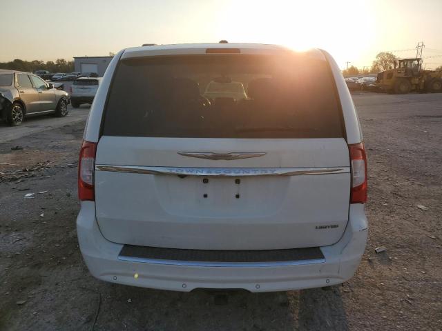 Photo 5 VIN: 2C4RC1GG8CR105855 - CHRYSLER TOWN & COU 