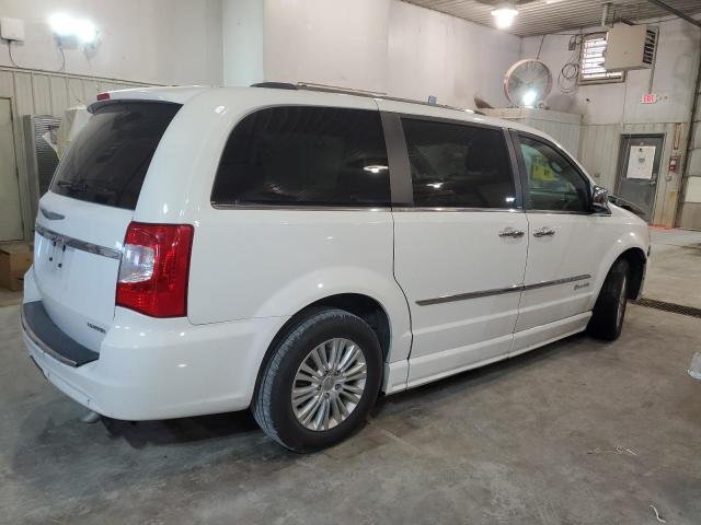 Photo 2 VIN: 2C4RC1GG8CR121263 - CHRYSLER TOWN & COU 