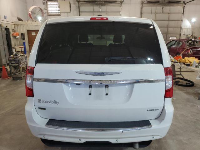 Photo 5 VIN: 2C4RC1GG8CR121263 - CHRYSLER TOWN & COU 