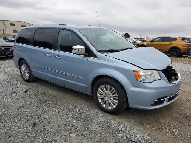 Photo 3 VIN: 2C4RC1GG8CR382649 - CHRYSLER TOWN & COU 