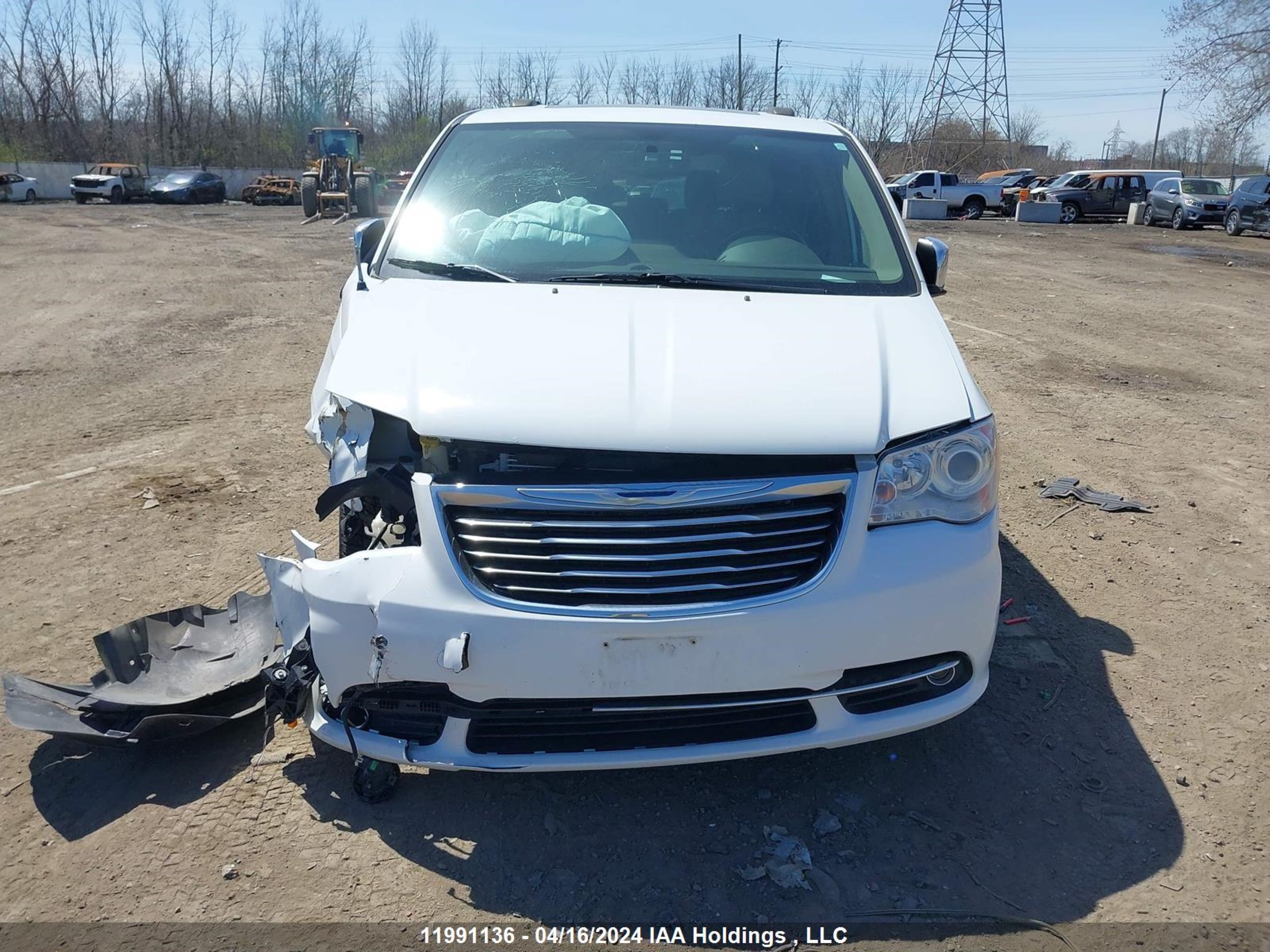 Photo 12 VIN: 2C4RC1GG8FR711788 - CHRYSLER TOWN & COUNTRY 